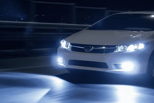 ĐÈN GẦM LÀ GÌ? VAI TRÒ CỦA ĐÈN GẦM XE Ô TÔ