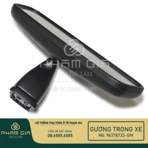 gương trong xe ô tô