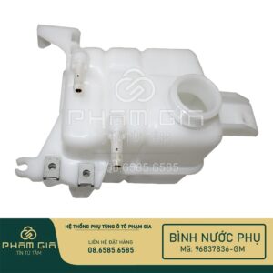 bình nước xe ô tô