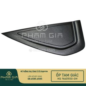 ốp gương xe ô tô