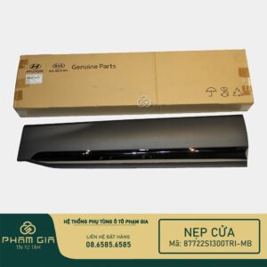 NEP CUA TRUOC PHAI CO CHI MA 87722S1300TRI-MB